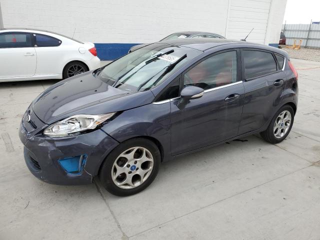 FORD FIESTA TITANIUM