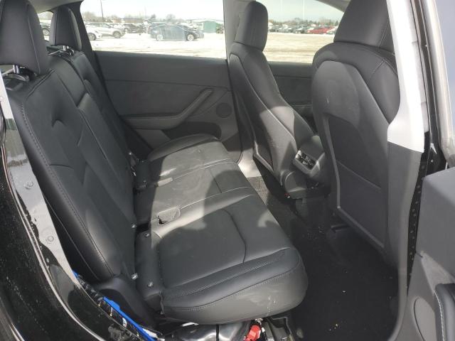2025 TESLA MODEL Y 7SAYGDEF8SA339936