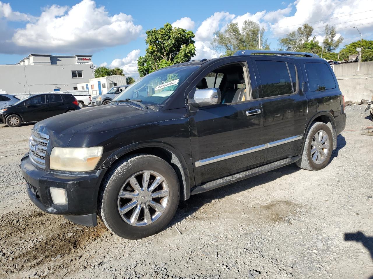 INFINITI QX56