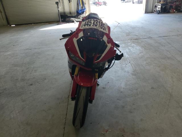 2024 HONDA CBR600 RR JH2PC40J3RK100186