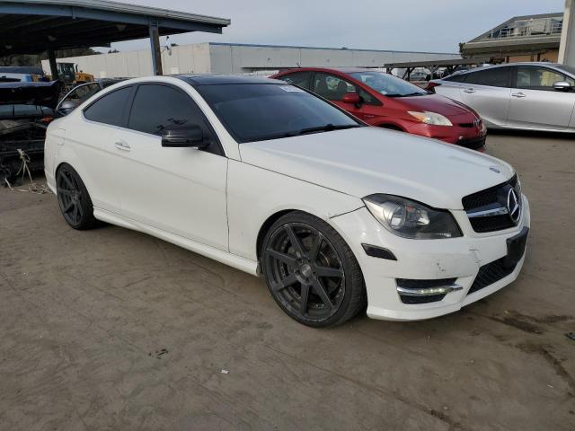 Vin: wddgj5hb9cf764743, lot: 45793575, mercedes-benz c-class 350 20124