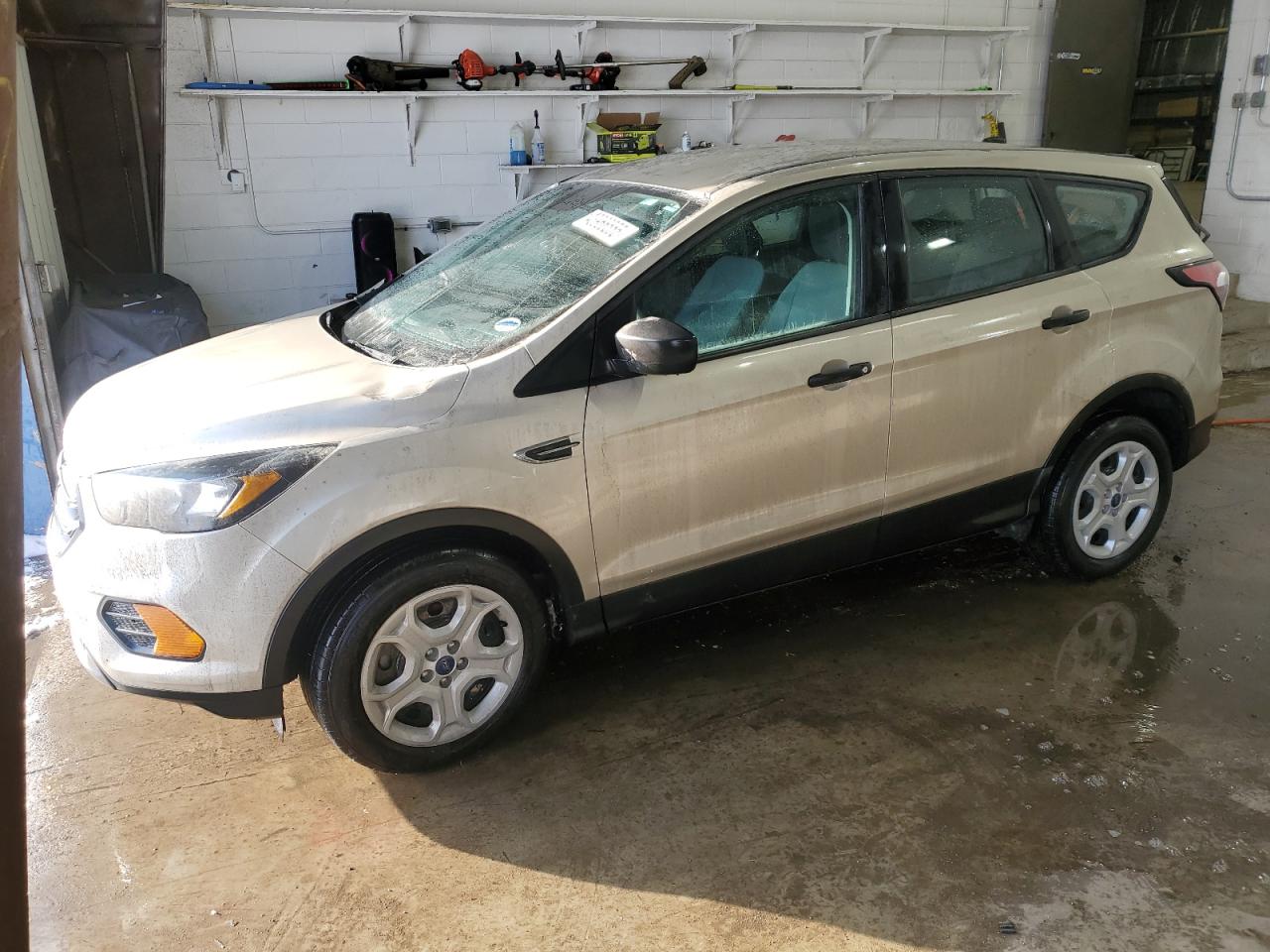 1FMCU0F7XJUA98613 FORD ESCAPE S 2018
