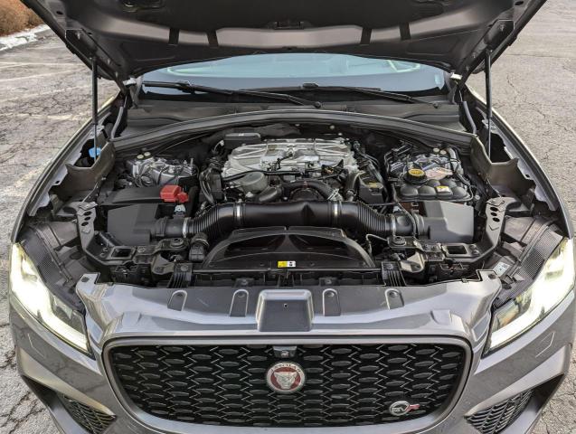 2021 JAGUAR F-PACE SVR SADCZ2EE3MA680600