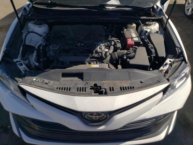 2018 TOYOTA CAMRY L - 4T1B11HK3JU552177