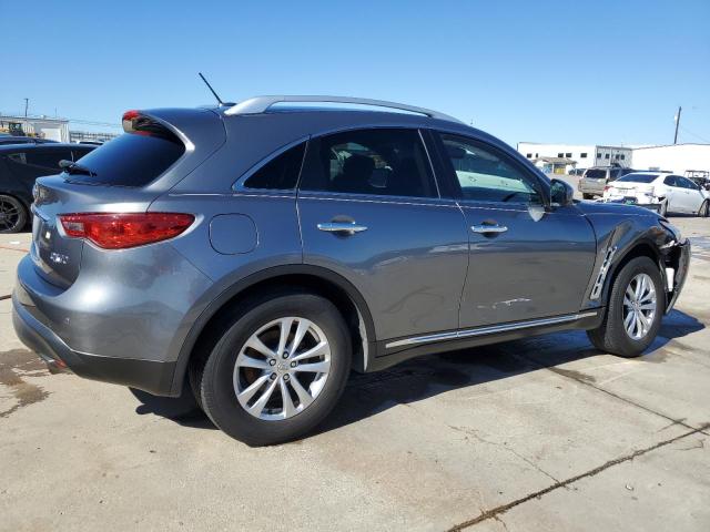 2016 INFINITI QX70 - JN8CS1MU2GM671820