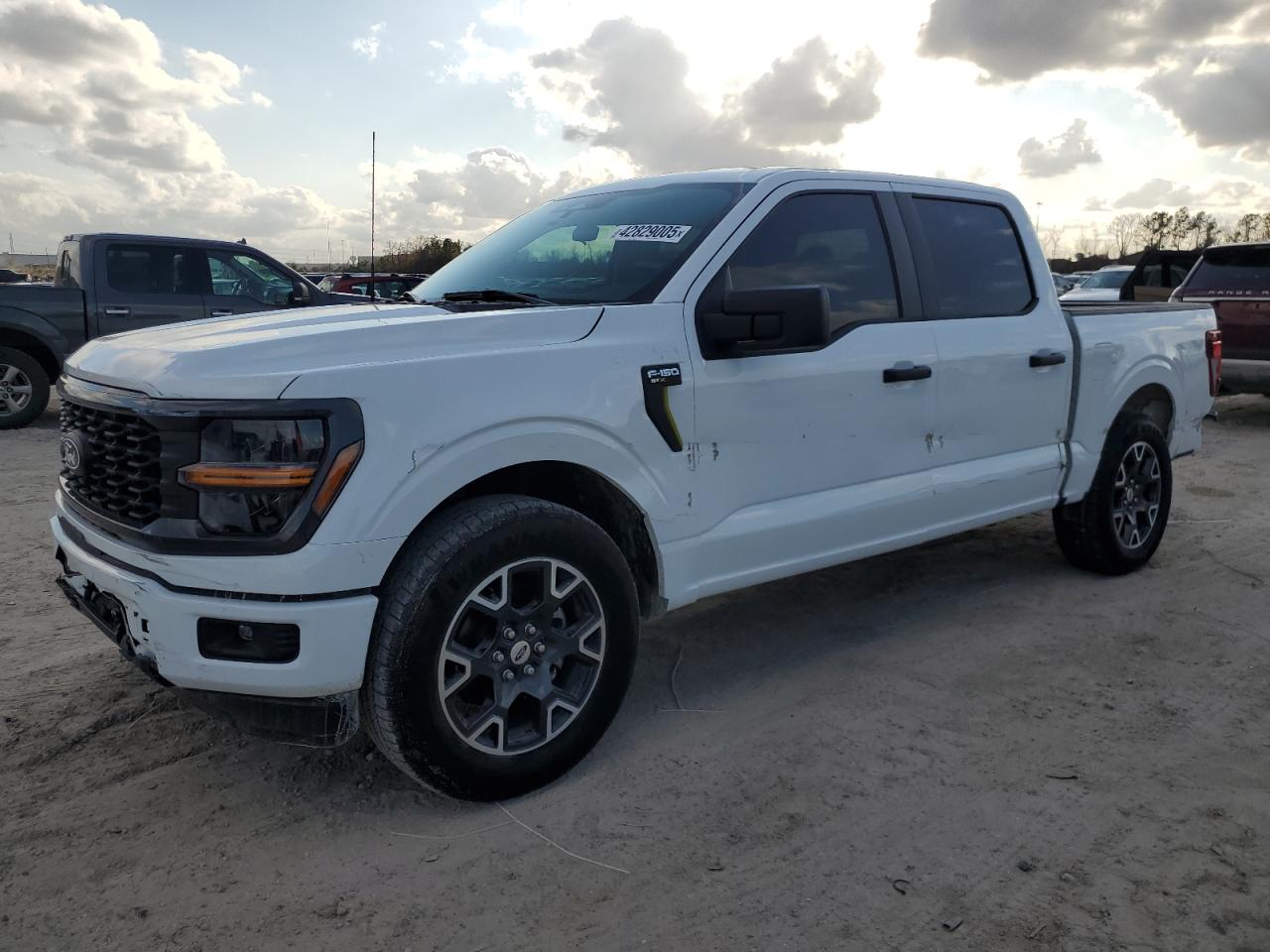 1FTEW2KP8RKE49616 FORD F150 STX 2024