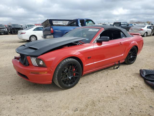 FORD MUSTANG GT