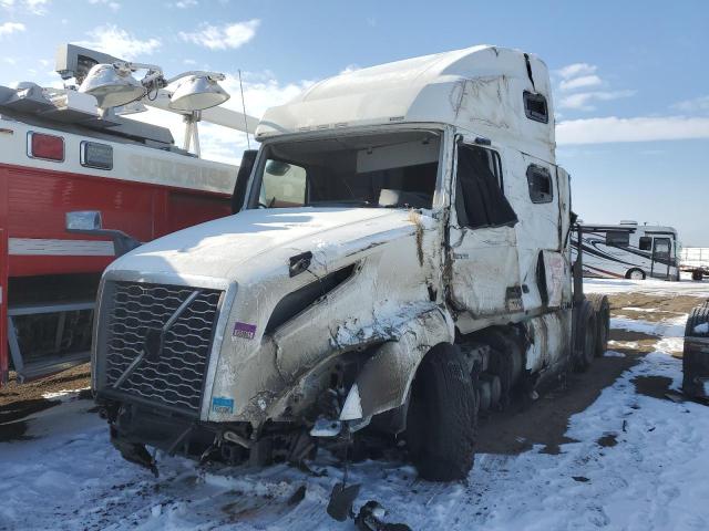 VOLVO VN VNL 2024 white  diesel 4V4NC9EHXRN633402 photo #3