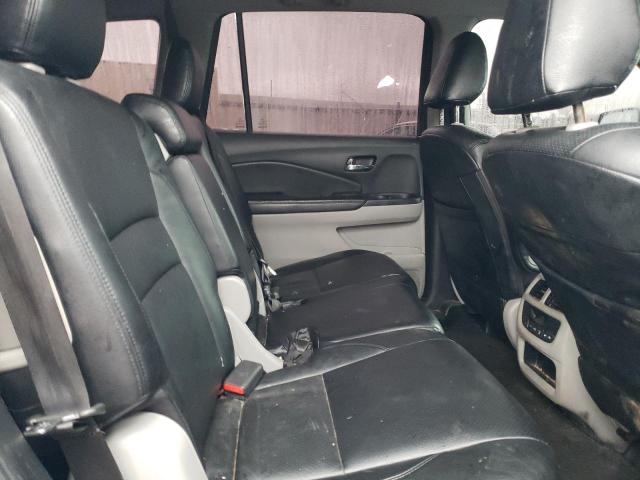 2018 HONDA PILOT EX 5FNYF5H36JB012590