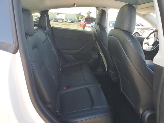 2021 TESLA MODEL Y - 5YJYGDEF6MF215621