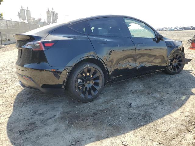 2024 TESLA MODEL Y 7SAYGDED3RF049437