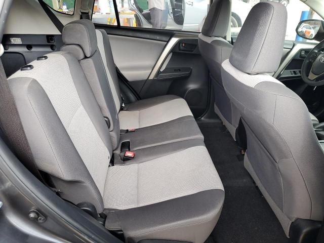 2015 TOYOTA RAV4 LE - JTMZFREV1FJ025684