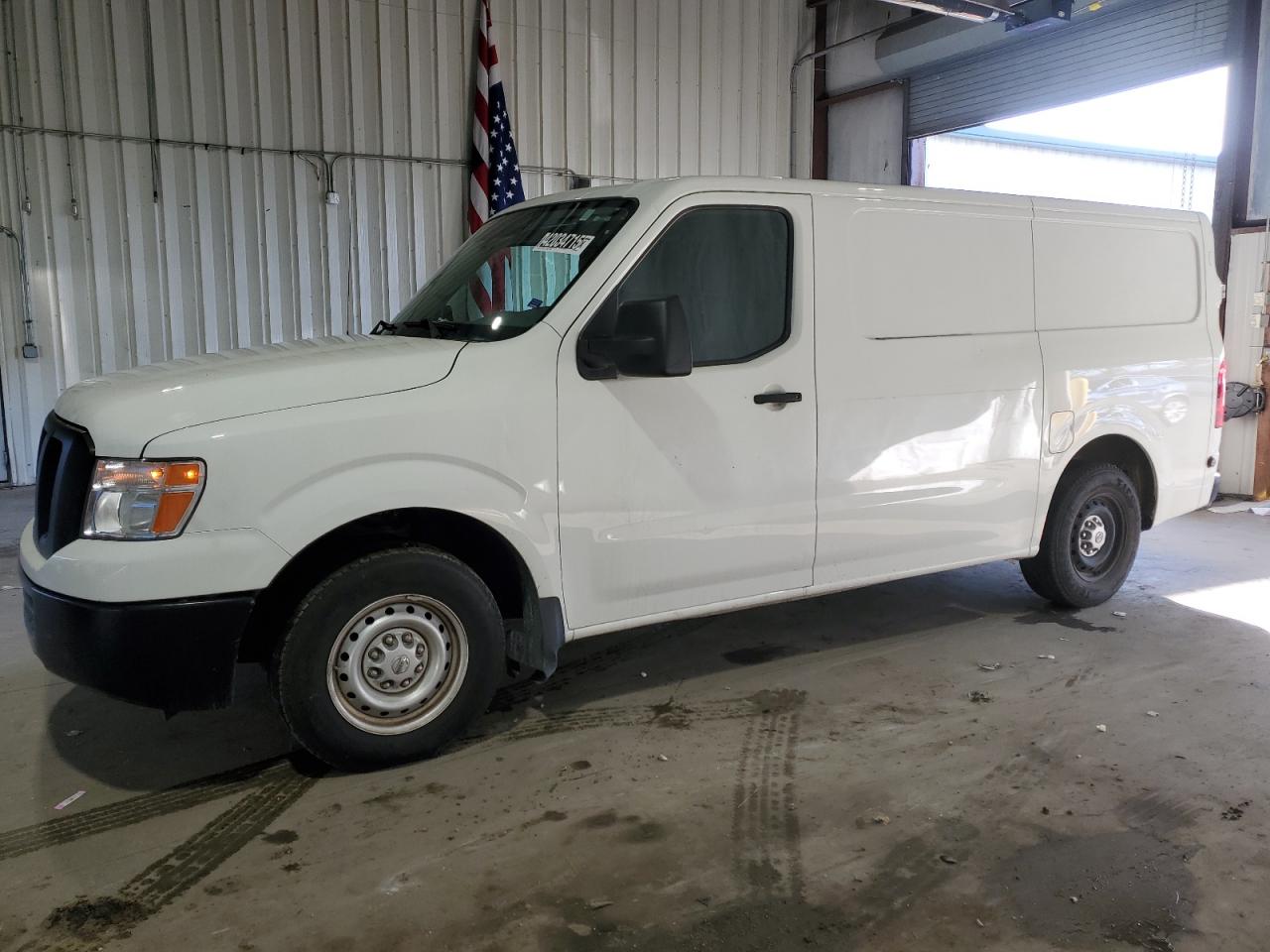  Salvage Nissan Nv