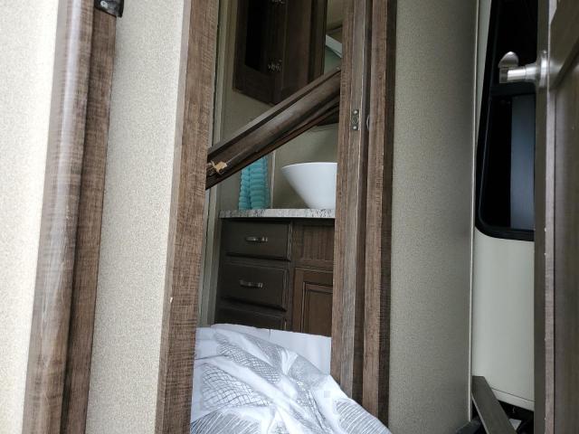 2017 SOLI TRVL TRLR #3258859831