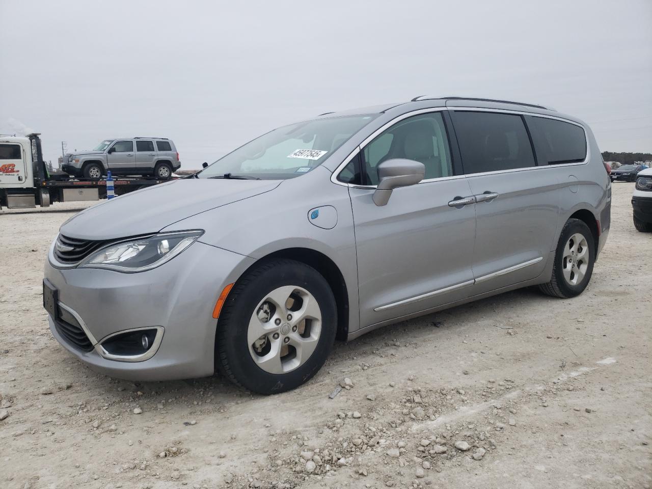 2C4RC1L79JR183645 CHRYSLER PACIFICA H 2018