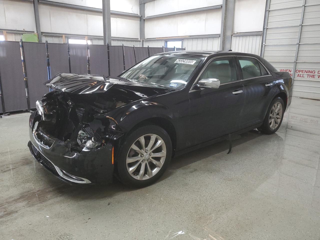 2C3CCAKG0KH580552 CHRYSLER 300 LIMITE 2019