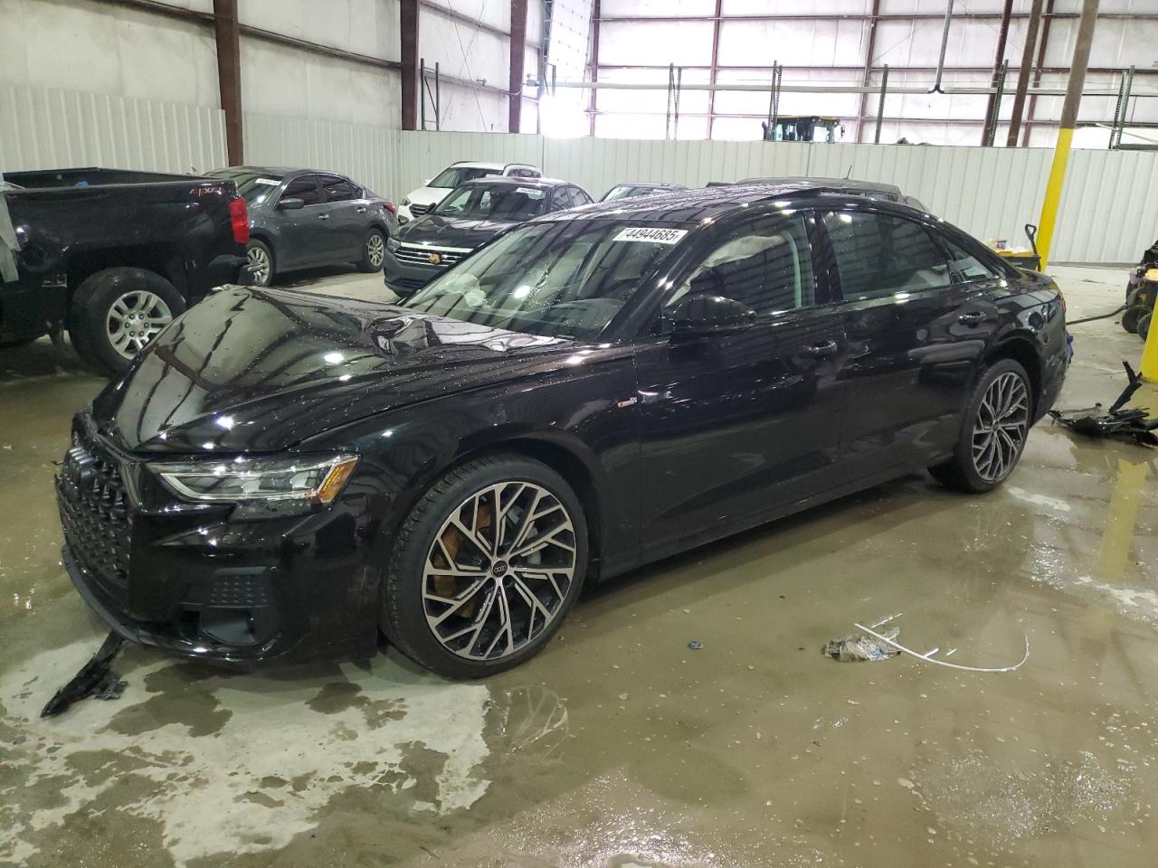 AUDI A8 L
