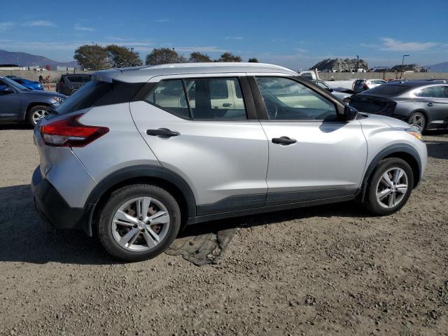 NISSAN KICKS S 2018 silver  gas 3N1CP5CU0JL544428 photo #4