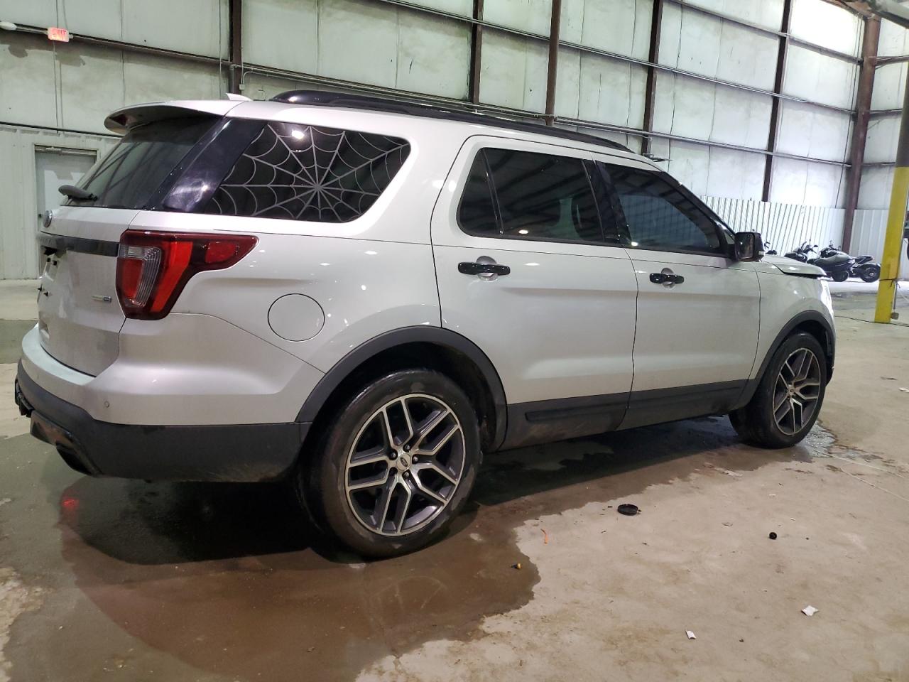 FORD EXPLORER SPORT