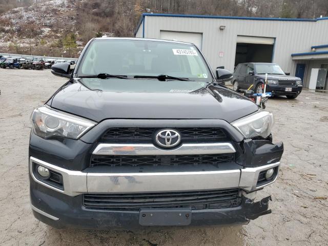 2018 TOYOTA 4RUNNER SR JTEBU5JRXJ5574032