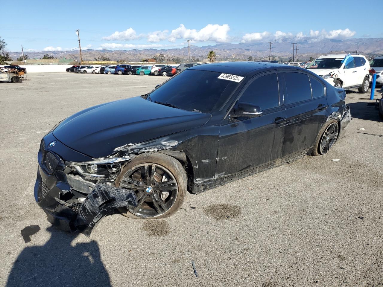 WBA8B9C56JEE82325 BMW 330 I 2018