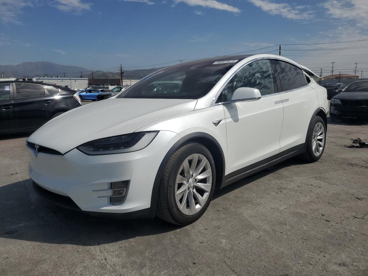 5YJXCDE27HF076187 TESLA MODEL X 2017