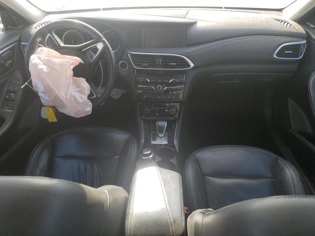 2018 INFINITI QX30 PURE SJKCH5CR3JA005893