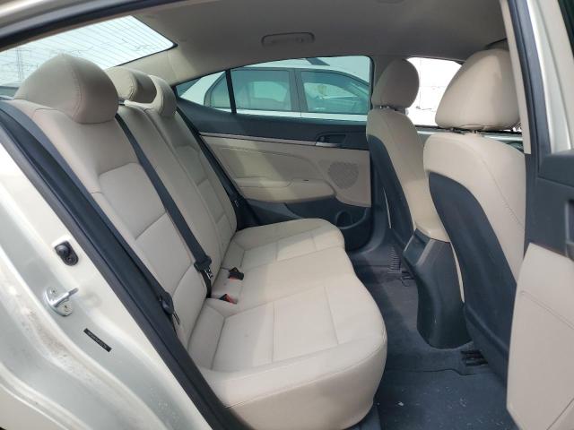 2018 HYUNDAI ELANTRA SE - 5NPD84LF6JH352330