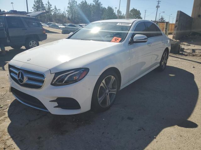 MERCEDES-BENZ E-CLASS 300