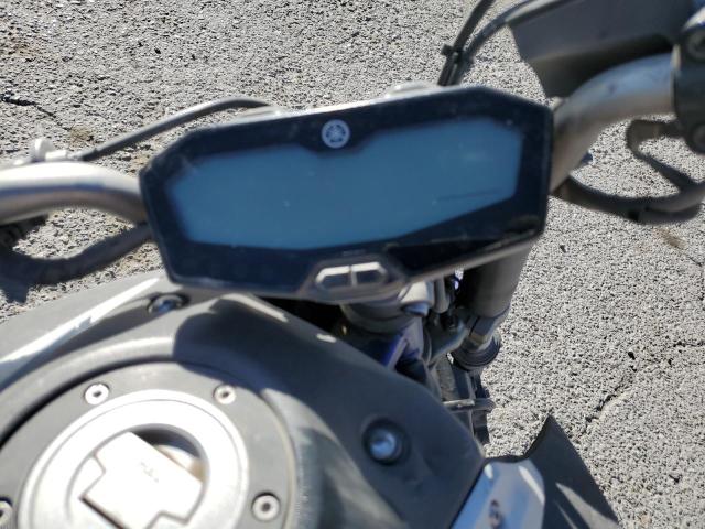 2016 YAMAHA FZ07 JYARM06E7GA008403