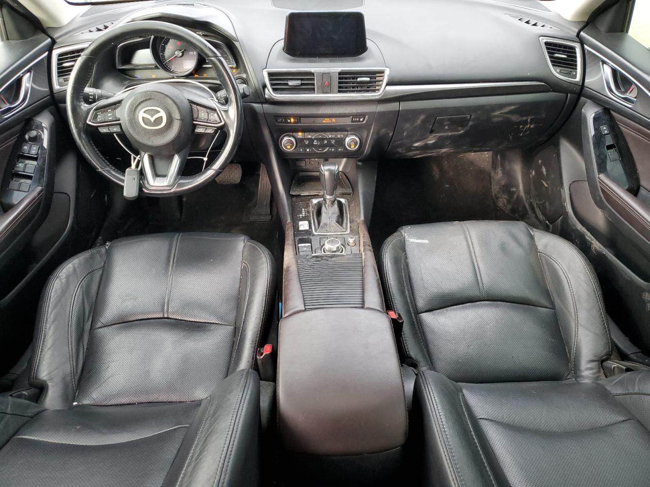 MAZDA 3 GRAND TOURING