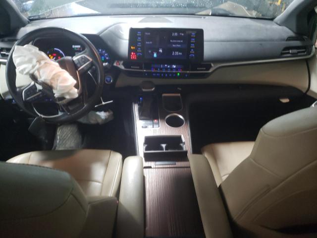 2021 TOYOTA SIENNA XLE 5TDYRKEC8MS026985