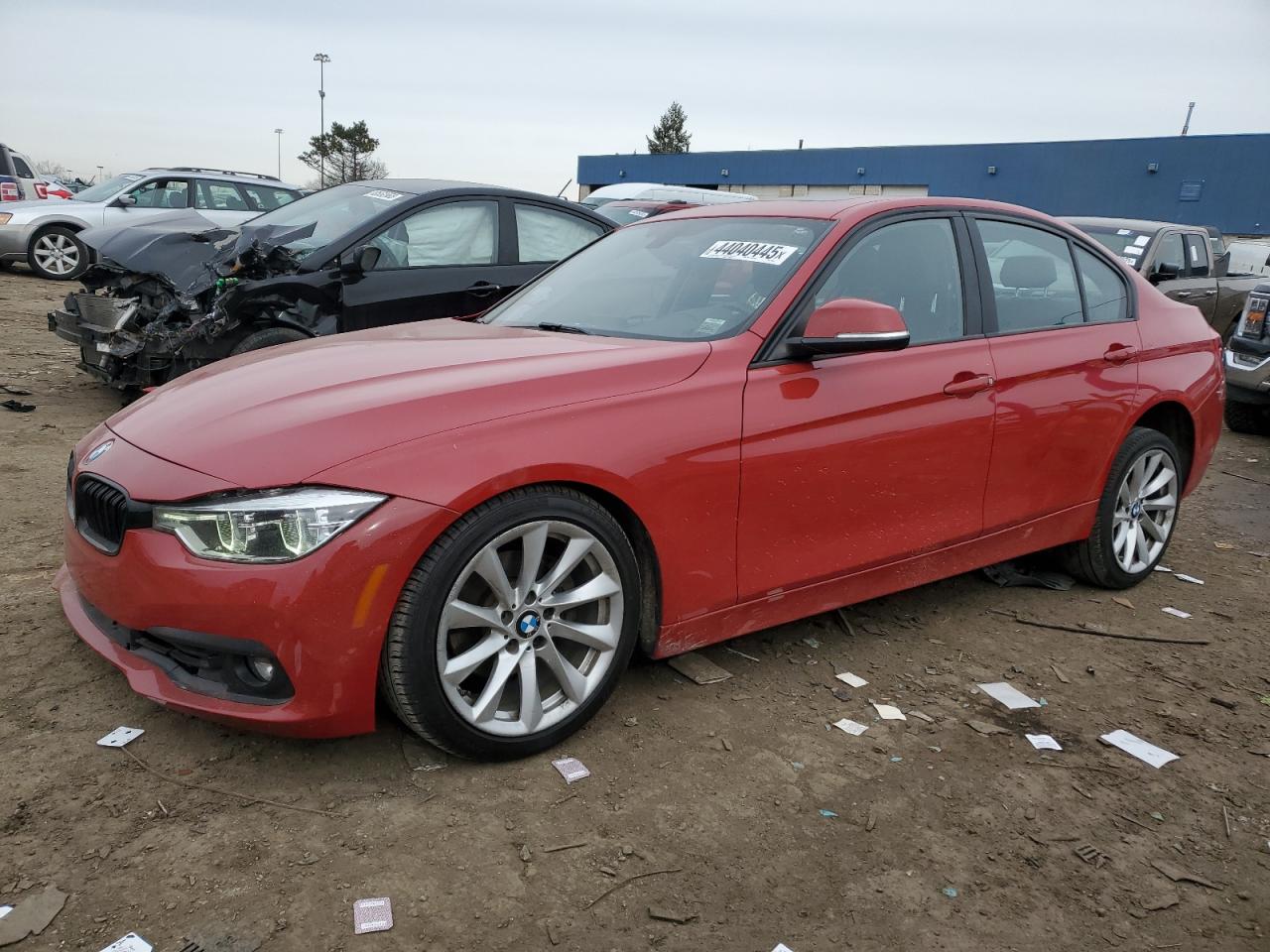 WBA8E5G57JNU47932 BMW 320 XI 2018