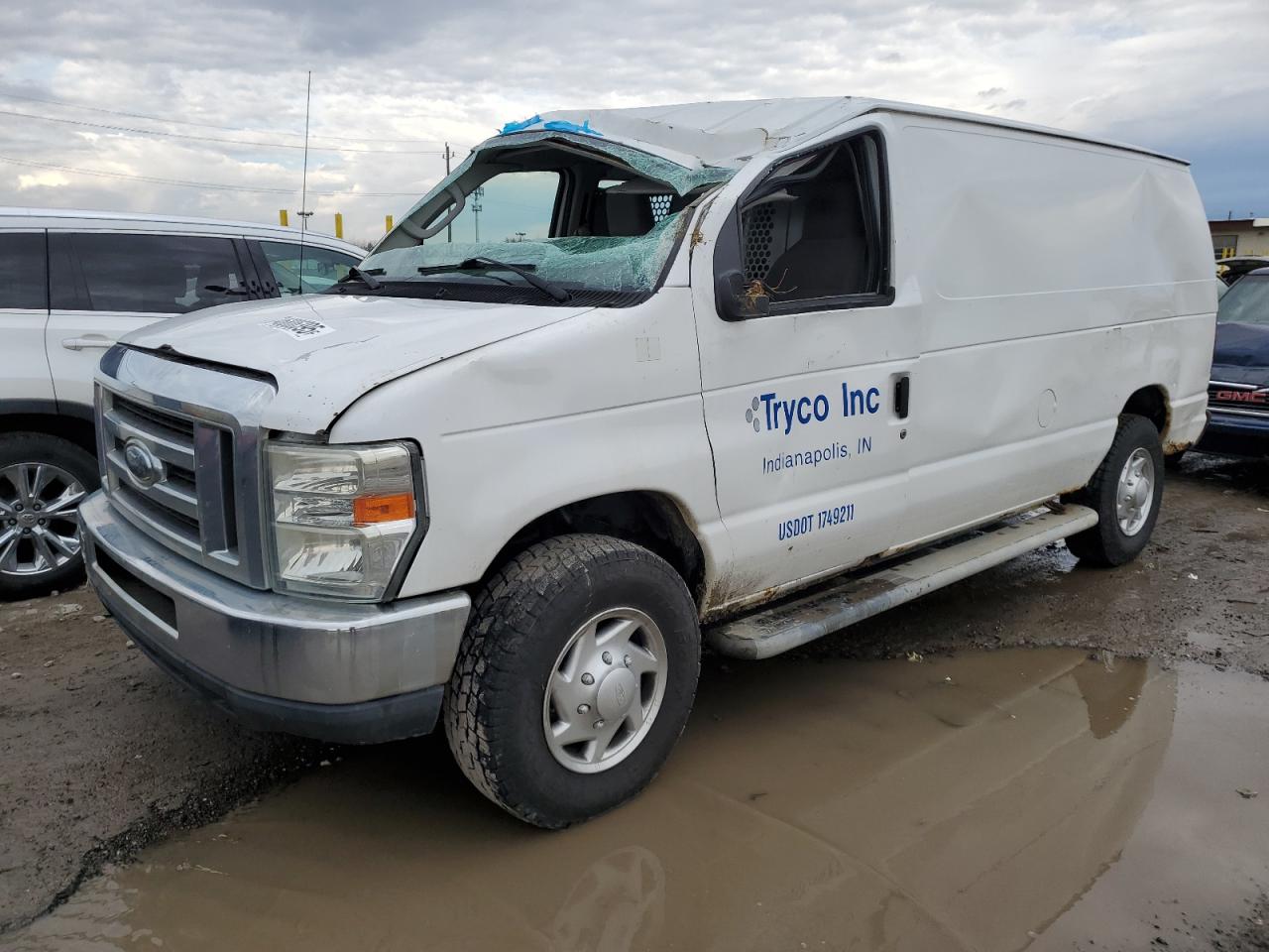 FORD ECONOLINE E250 VAN