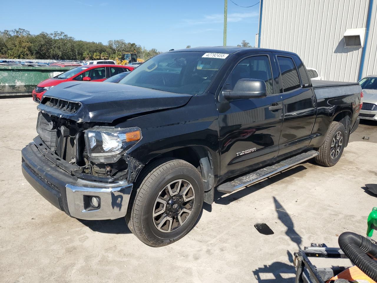 TOYOTA TUNDRA DOUBLE CAB SR