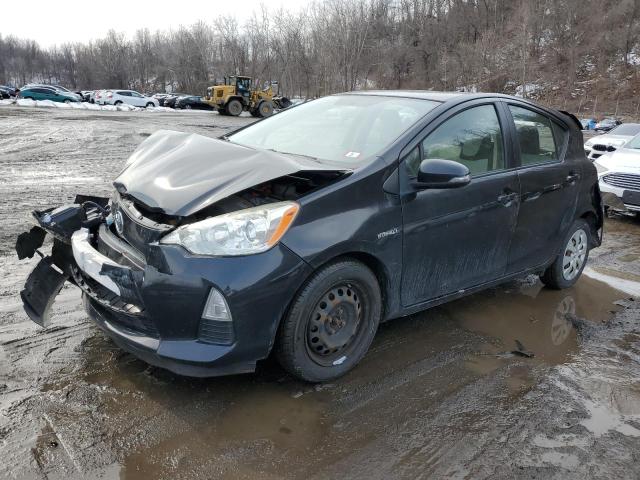 TOYOTA PRIUS C