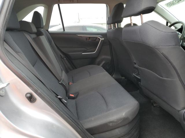 2019 TOYOTA RAV4 LE - JTMLWRFVXKD041556