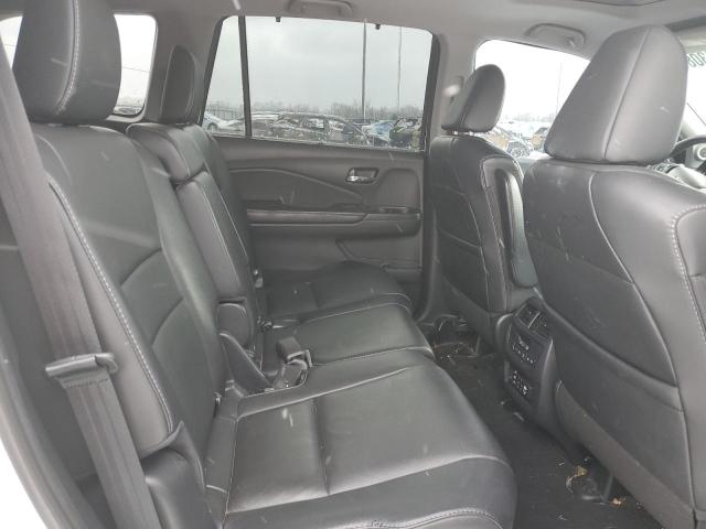 2018 HONDA PILOT TOUR - 5FNYF6H99JB028034