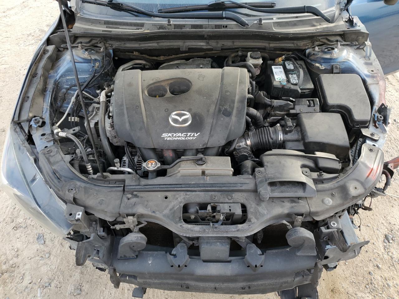 MAZDA 3 GRAND TOURING