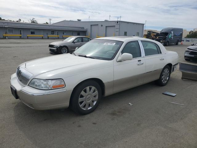 LINCOLN TOWN CAR S