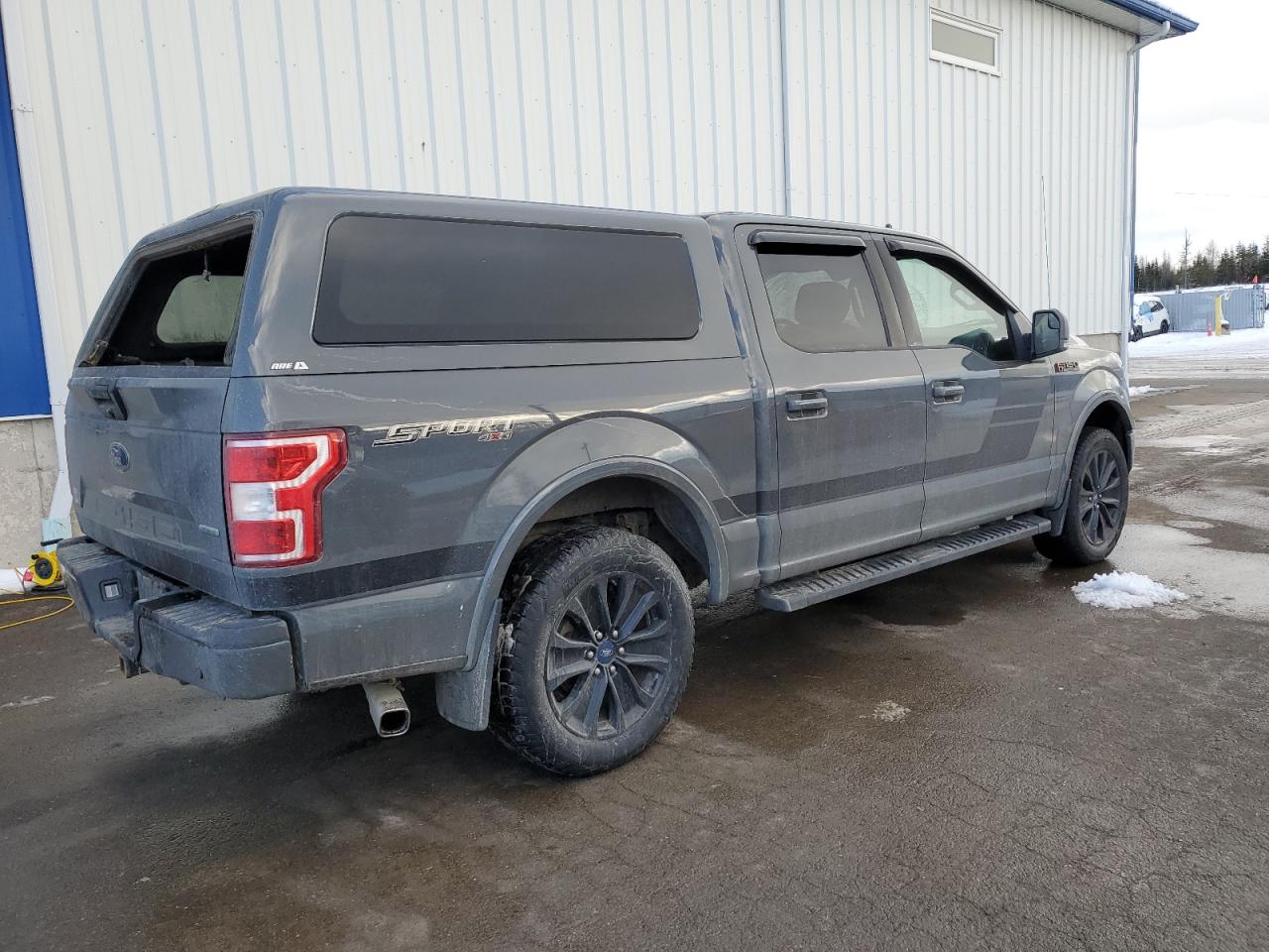 FORD F-150 SUPERCREW