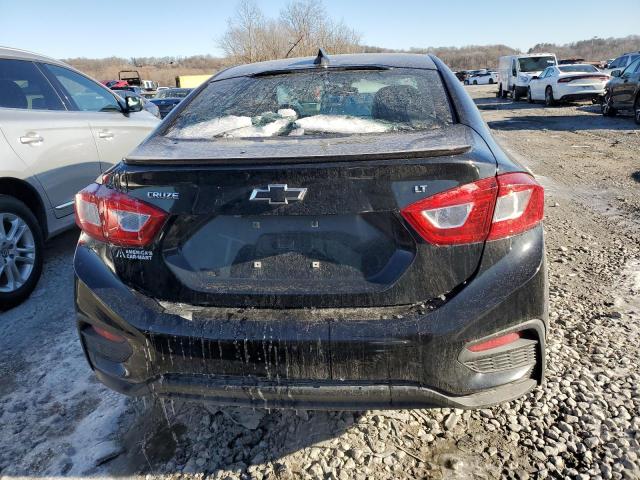 2018 CHEVROLET CRUZE LT - 1G1BE5SM2J7187444