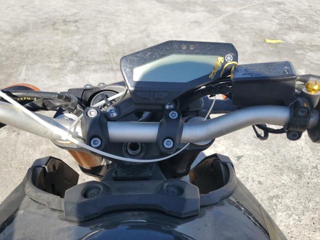 2014 YAMAHA FZ09 C JYARN33Y5EA000892