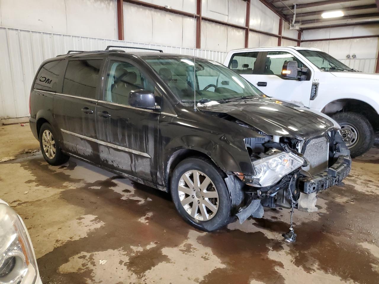 CHRYSLER TOWN & COUNTRY TOURING