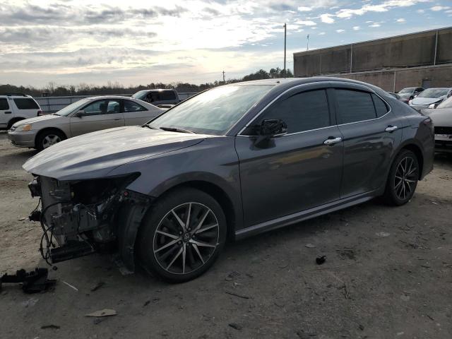 TOYOTA CAMRY SE N