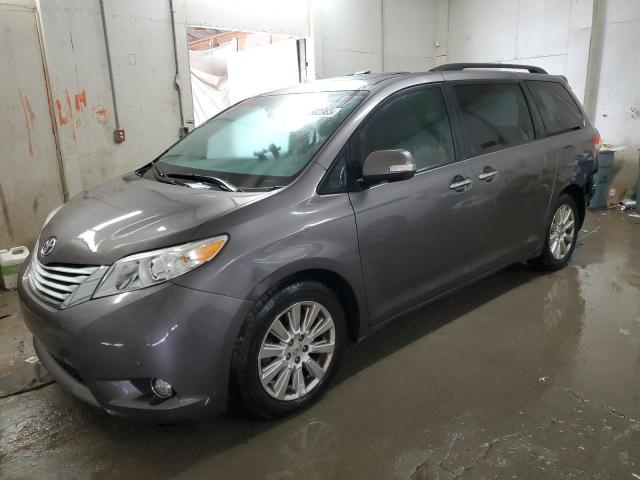 TOYOTA SIENNA XLE