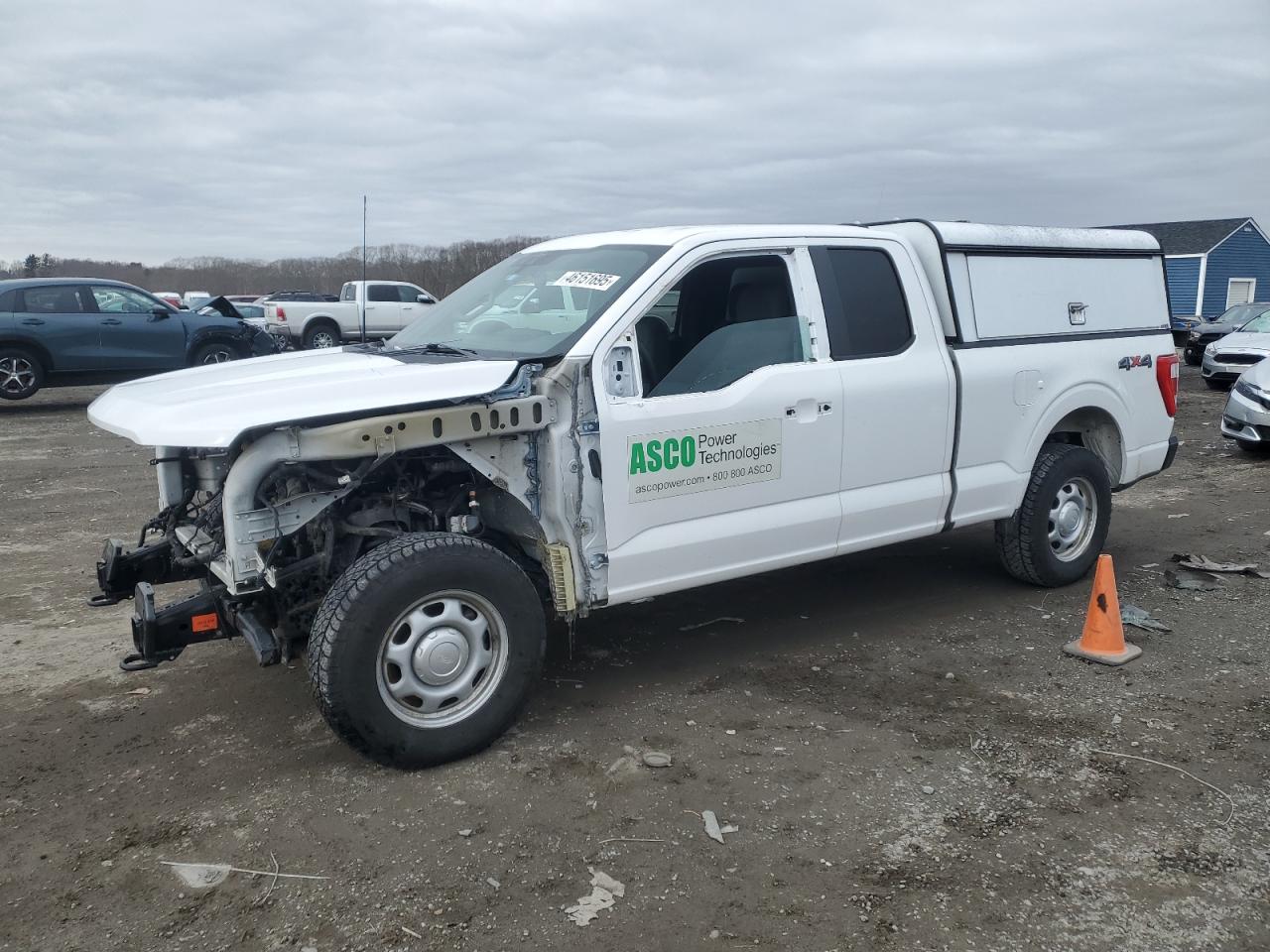 FORD F-150 SUPER CAB