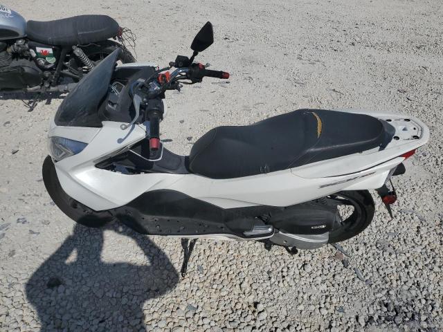 2018 HONDA PCX 150 RLHKF1804JY300189