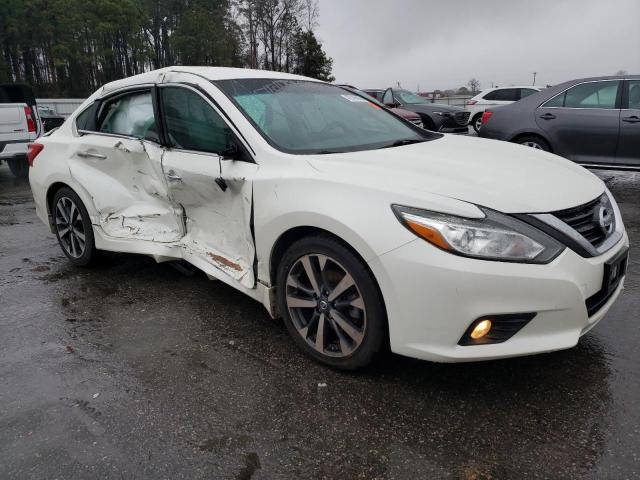 Vin: 1n4al3ap7hc164662, lot: 45146695, nissan altima 2.5 20174