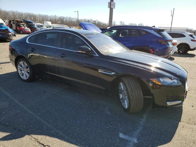 Vin: sajbr4bv5hcy26594, lot: 44709485, jaguar xf 20174